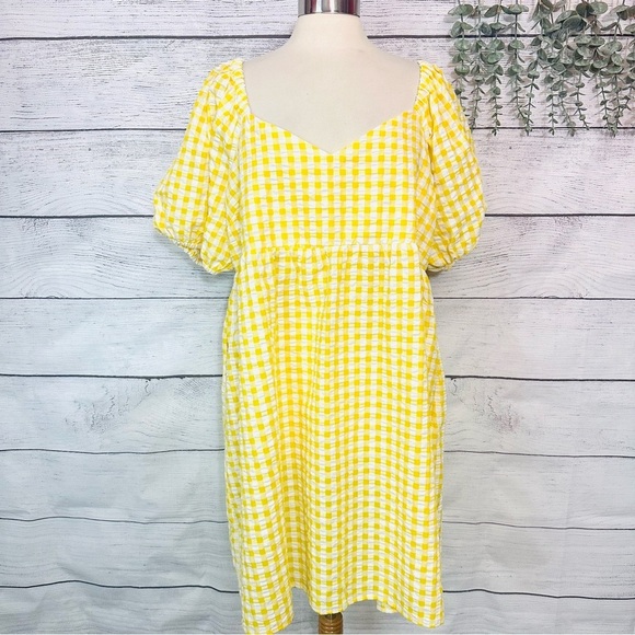 Old Navy Yellow Gingham Mini Dress - Picture 5 of 10